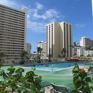 Aparthotel Aston At The Waikiki Banyan, Honolulu